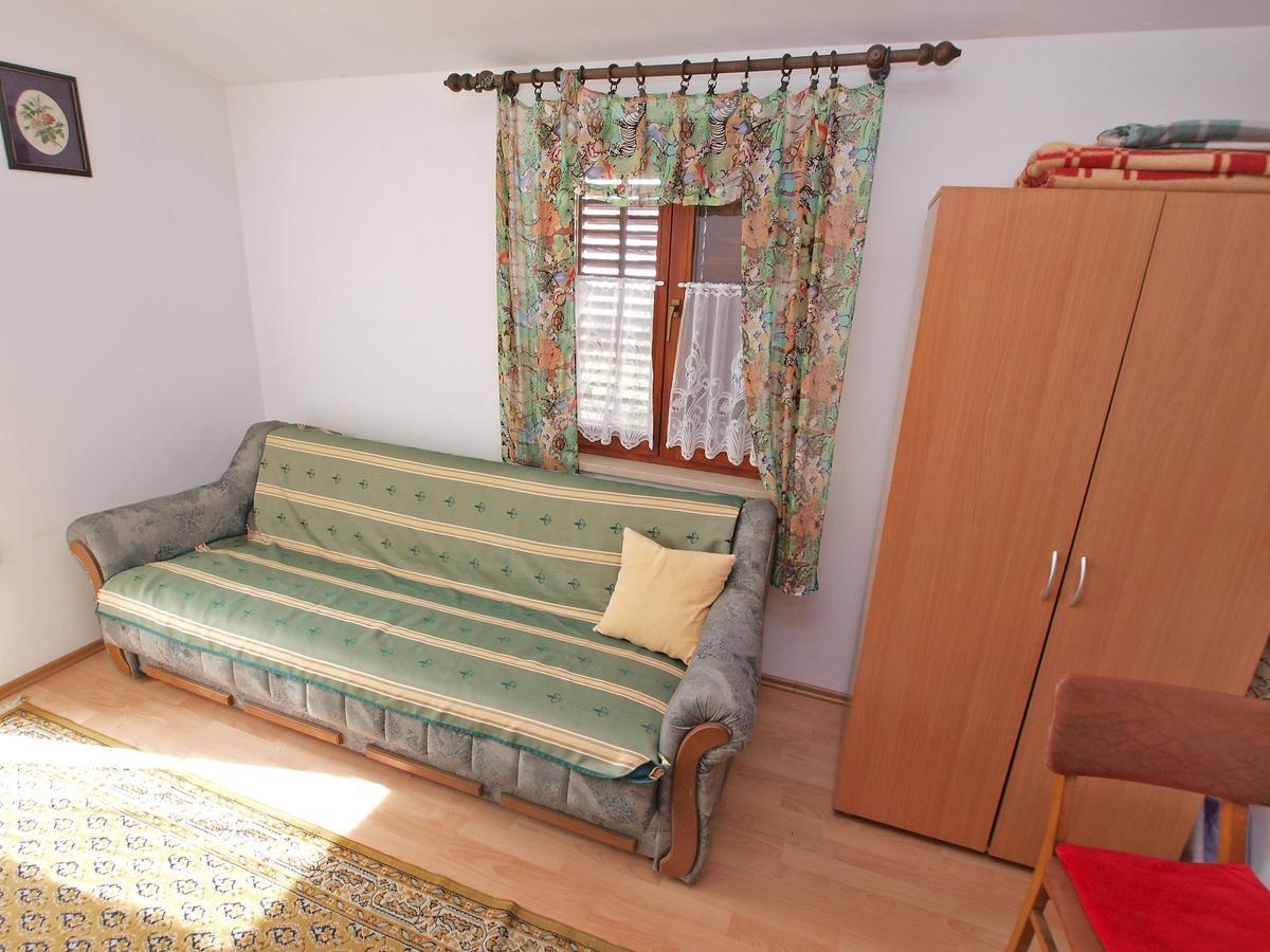 Apartments Ana Ровин Екстериор снимка